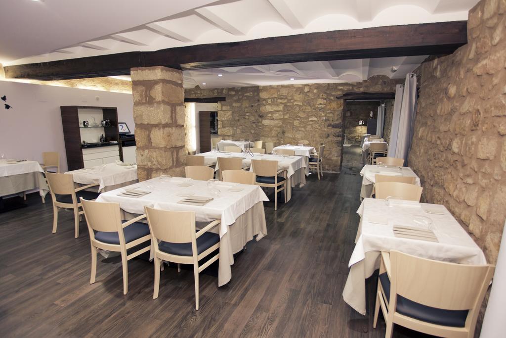 Hotel Restaurante Masia La Torre Мора-де-Руб'єлос Екстер'єр фото