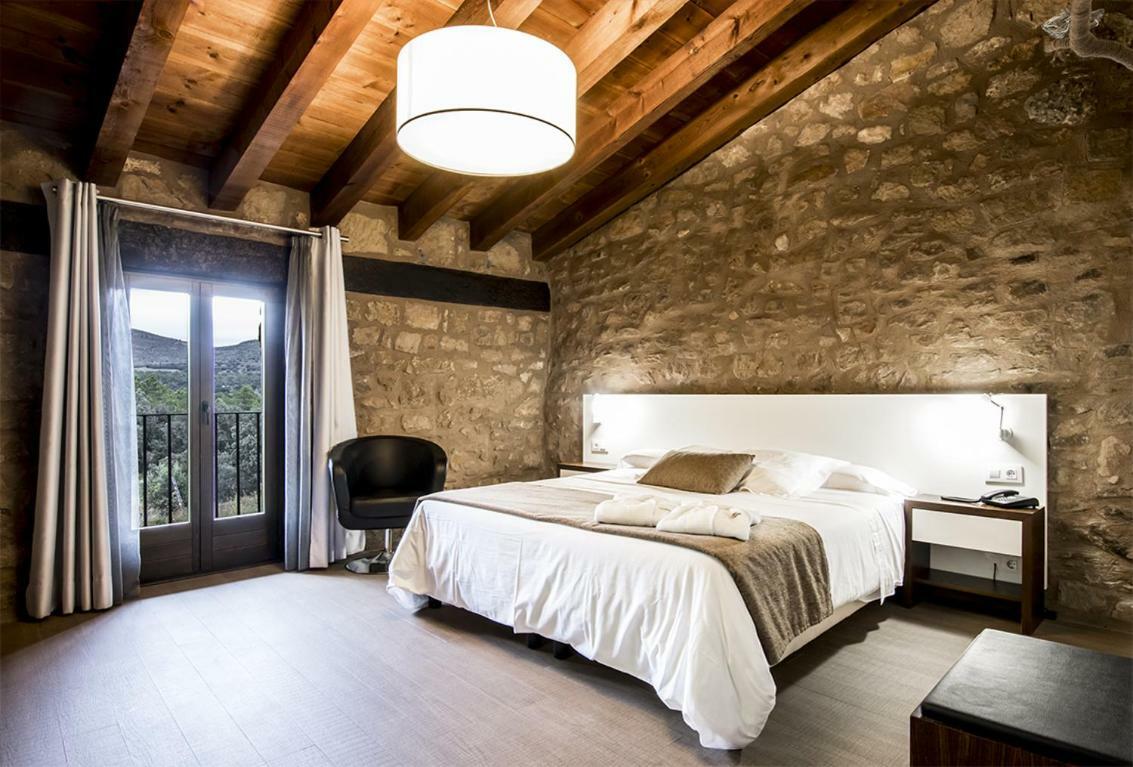 Hotel Restaurante Masia La Torre Мора-де-Руб'єлос Екстер'єр фото